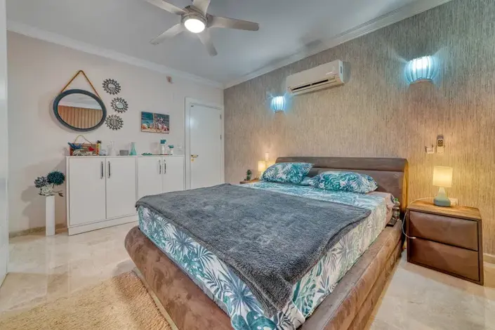 Image No.12-3 Bed Villa for sale