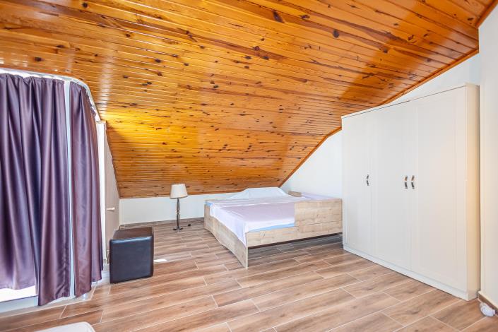 Image No.15-3 Bed Apartment for sale