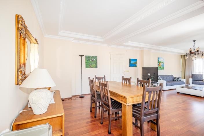 Image No.5-3 Bed Apartment for sale