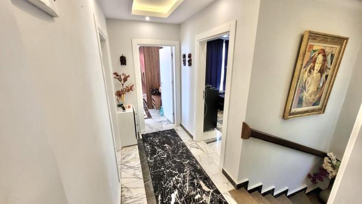 Image No.13-3 Bed Villa for sale