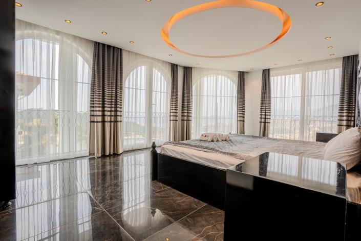 Image No.7-4 Bed Villa for sale