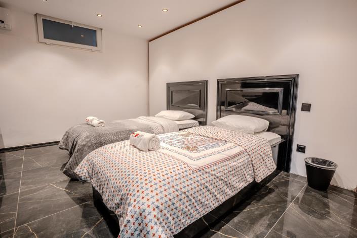 Image No.14-4 Bed Villa for sale