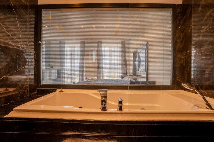 Image No.16-4 Bed Villa for sale