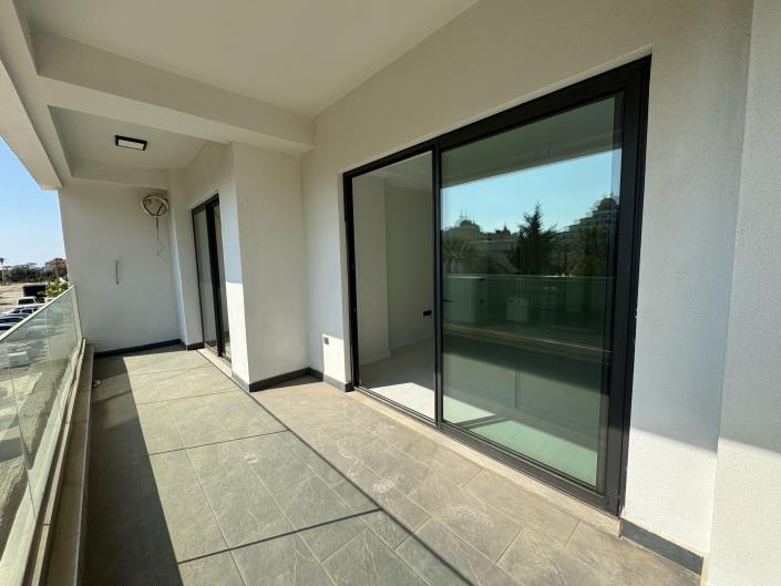 Image No.10-1 Bed Apartment for sale