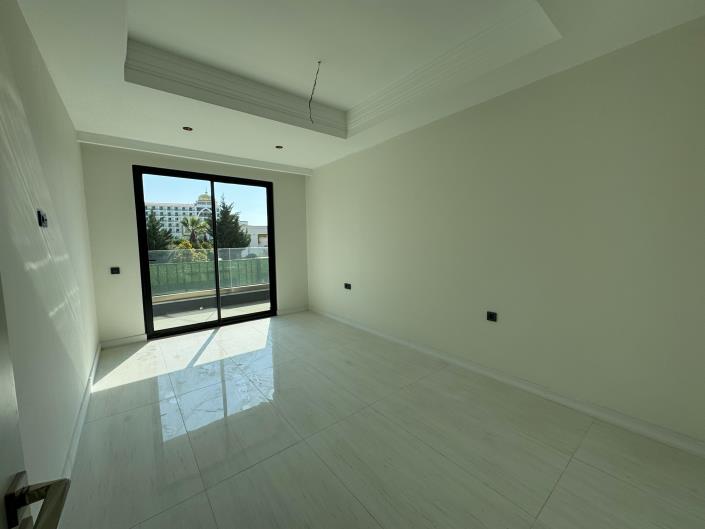 Image No.12-1 Bed Apartment for sale