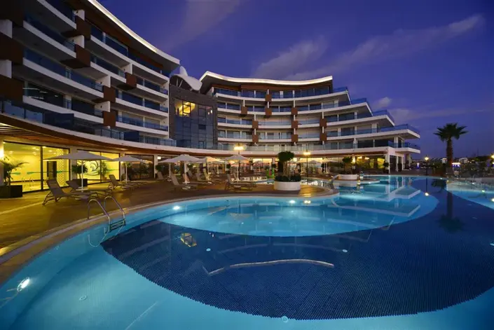 Image No.2-Appartement de 2 chambres à vendre à Konakli