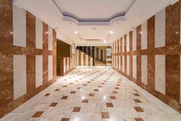 Image No.21-1 Bed Apartment for sale