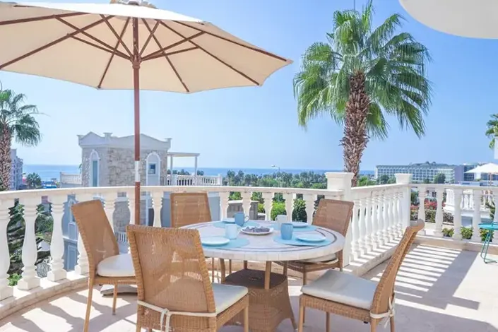 Image No.2-Villa de 4 chambres à vendre à Konakli