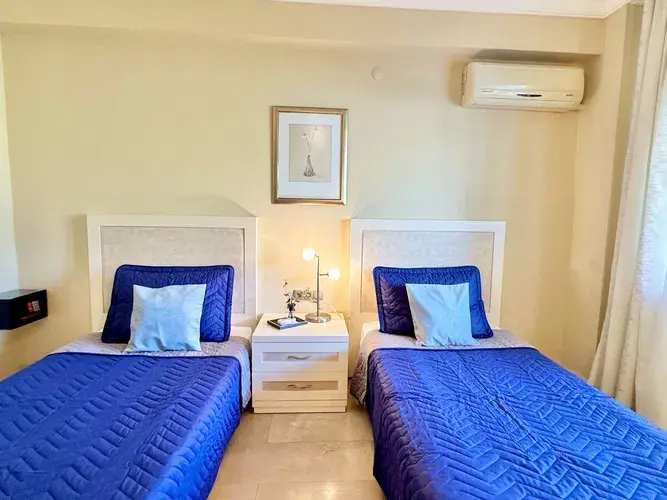 Image No.8-2 Bed Apartment for sale