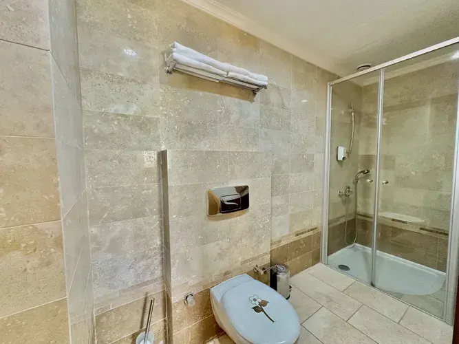 Image No.15-2 Bed Apartment for sale