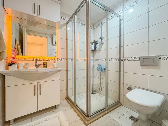 Image No.11-2 Bed Apartment for sale