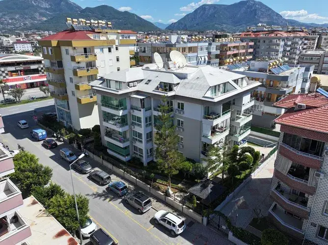 Image No.1-3 Bed Apartment for sale