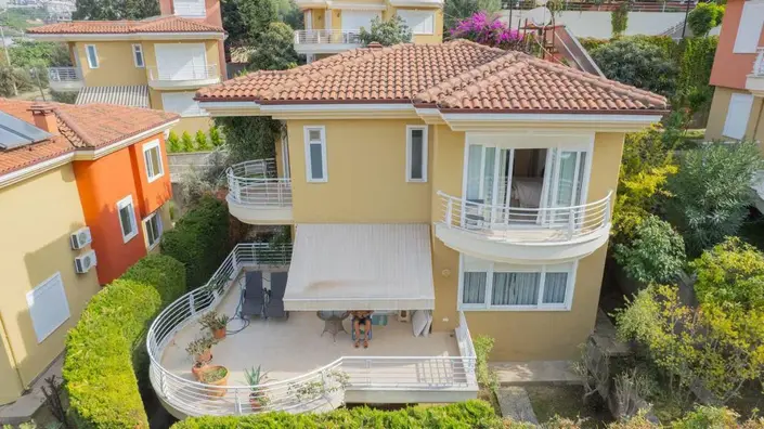 Image No.2-Villa de 4 chambres à vendre à Kargicak