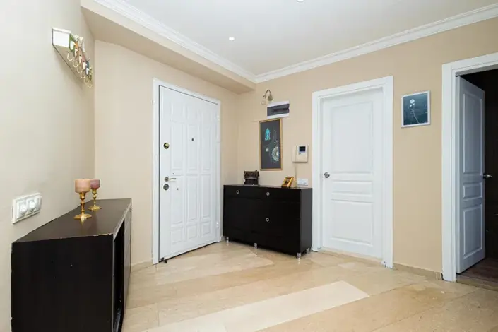 Image No.16-2 Bed Apartment for sale