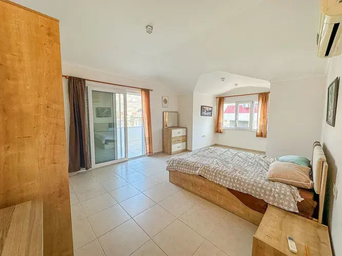 Image No.7-3 Bed Apartment for sale