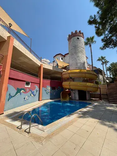 Image No.17-2 Bed Villa for sale