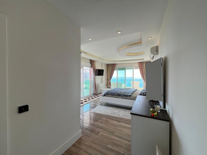 Image No.16-3 Bed Apartment for sale