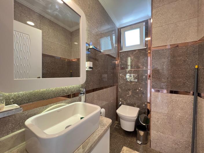 Image No.28-3 Bed Apartment for sale