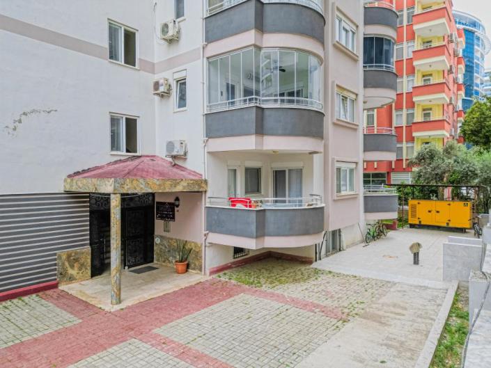 Image No.8-2 Bed Apartment for sale