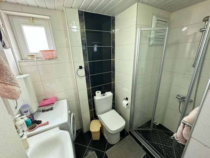 Image No.8-Apartment for sale