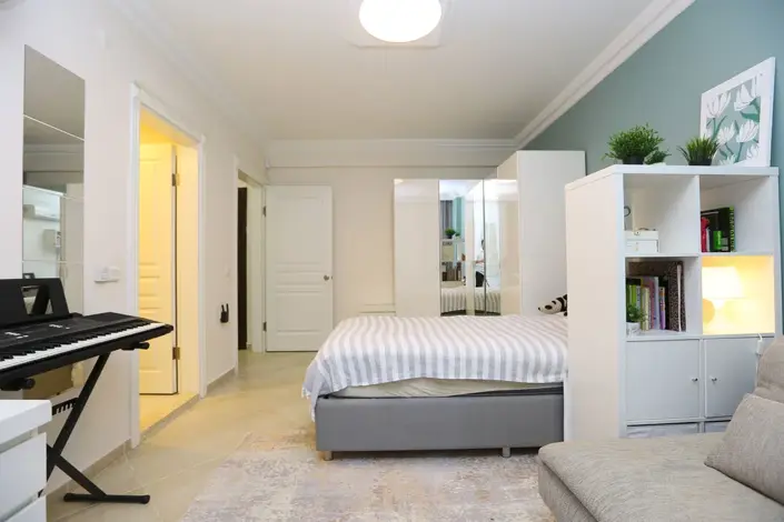 Image No.13-2 Bed Apartment for sale