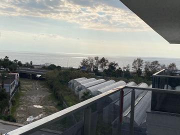 A4AB10F1-7F15-4452-8EA6-6C4C5D017C9B