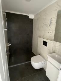 A40F6BF5-96F3-4E6B-AE80-F6A05C2A35B2