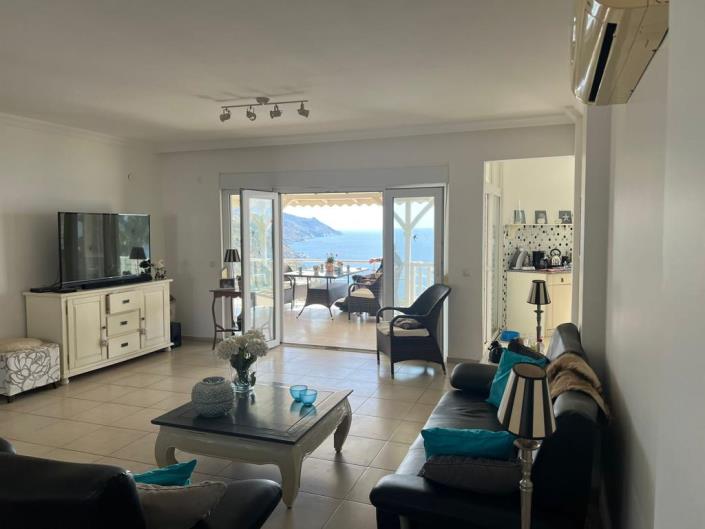 Image No.4-5 Bed Villa for sale