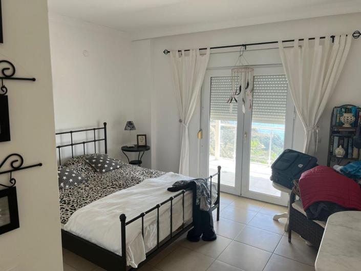 Image No.8-5 Bed Villa for sale