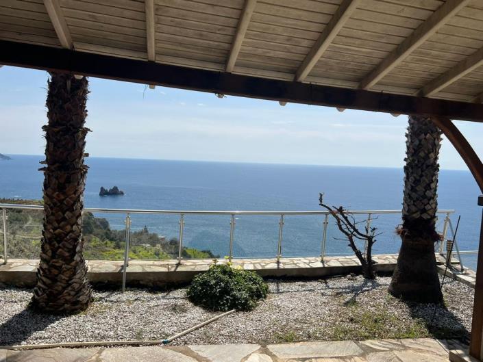 Image No.9-5 Bed Villa for sale