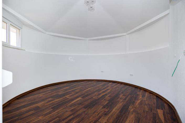 Image No.21-5 Bed Villa for sale