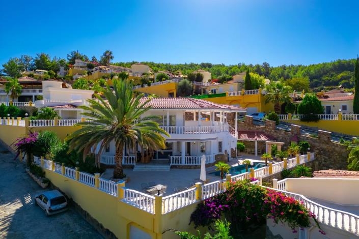 Image No.23-5 Bed Villa for sale