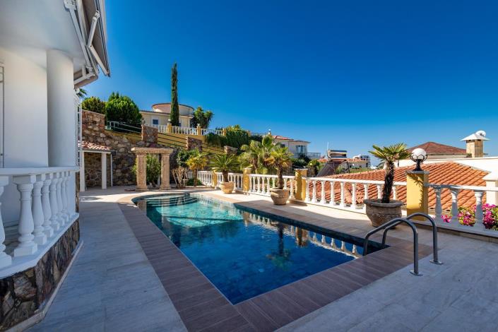 Image No.6-5 Bed Villa for sale