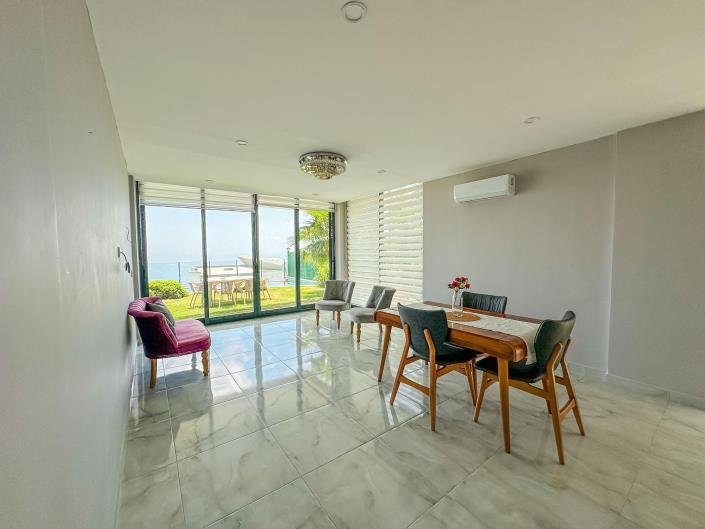 Image No.19-5 Bed Villa for sale