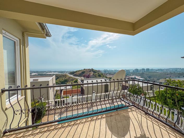 Image No.6-3 Bed Villa for sale