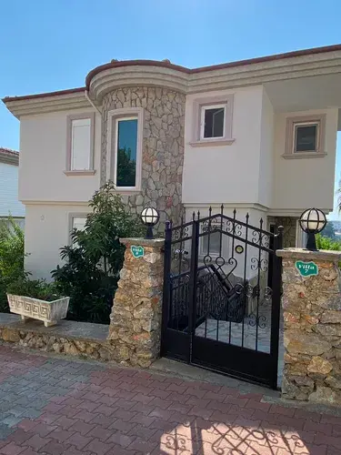 Image No.7-3 Bed Villa for sale