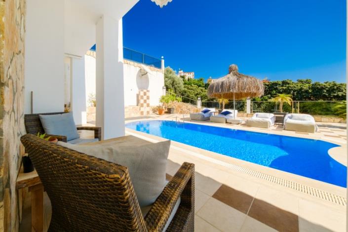 Image No.42-4 Bed Villa for sale