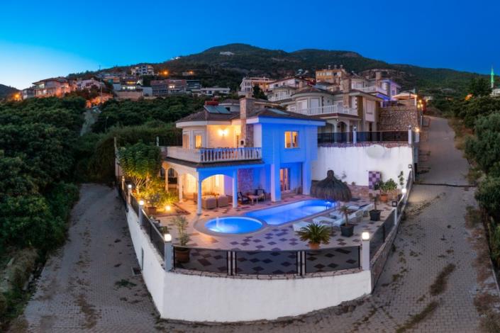 Image No.57-4 Bed Villa for sale