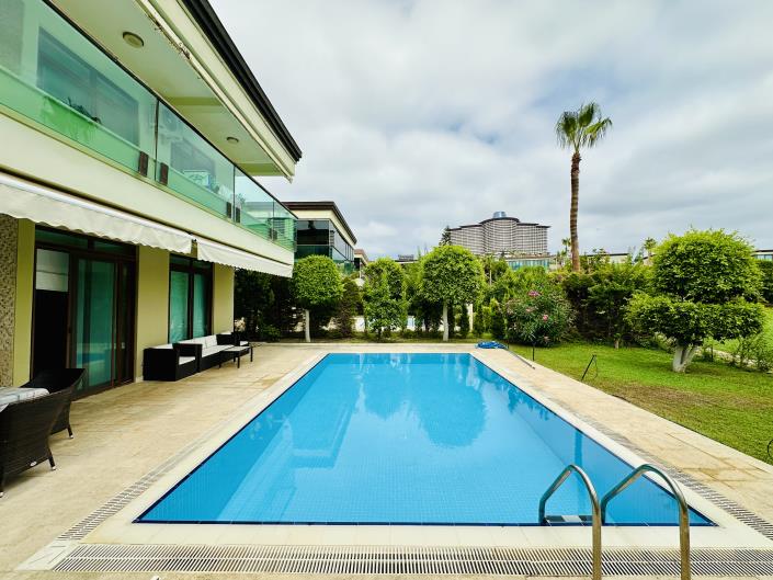 Image No.9-3 Bed Villa for sale