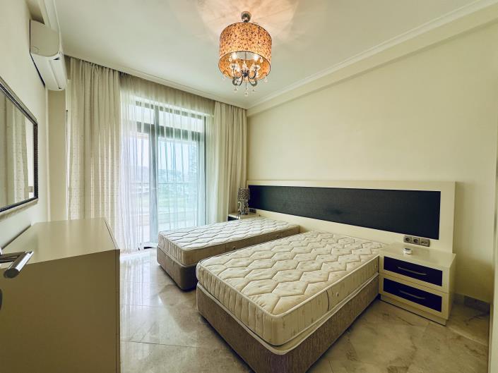 Image No.8-3 Bed Villa for sale