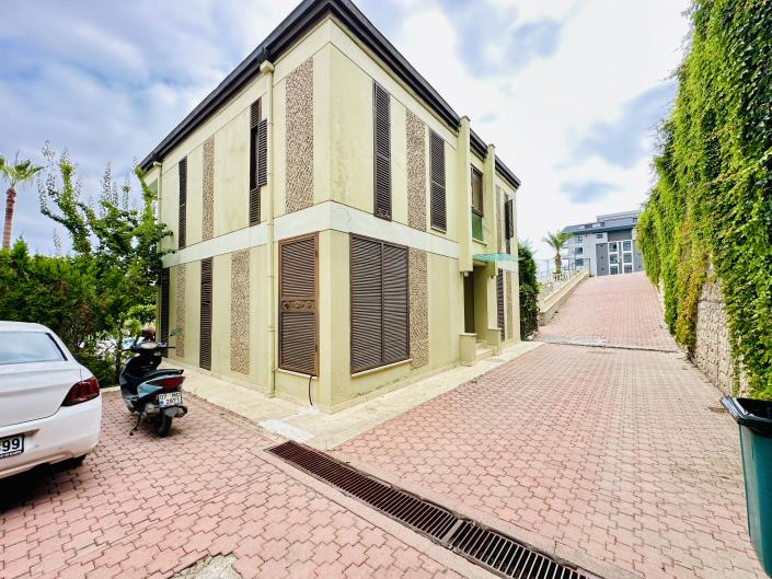 Image No.22-3 Bed Villa for sale