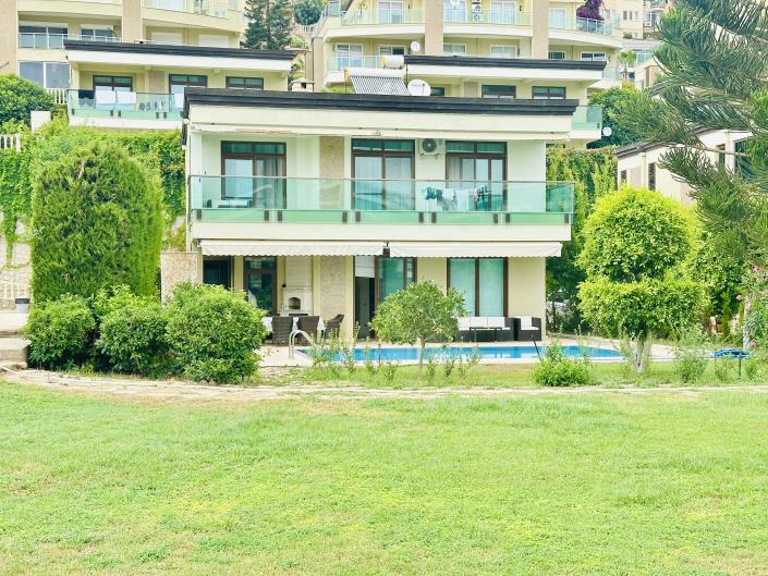 Image No.25-3 Bed Villa for sale