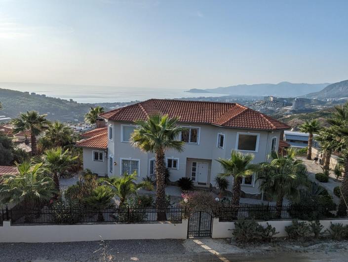 Image No.3-5 Bed Villa for sale