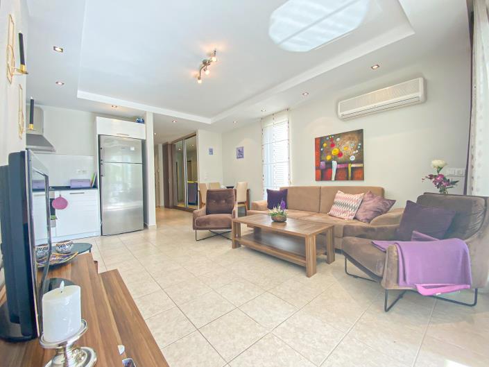 Image No.10-2 Bed Apartment for sale