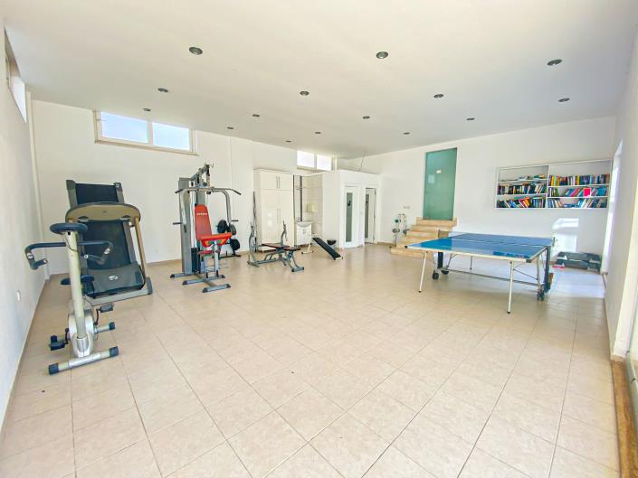 Image No.23-2 Bed Apartment for sale