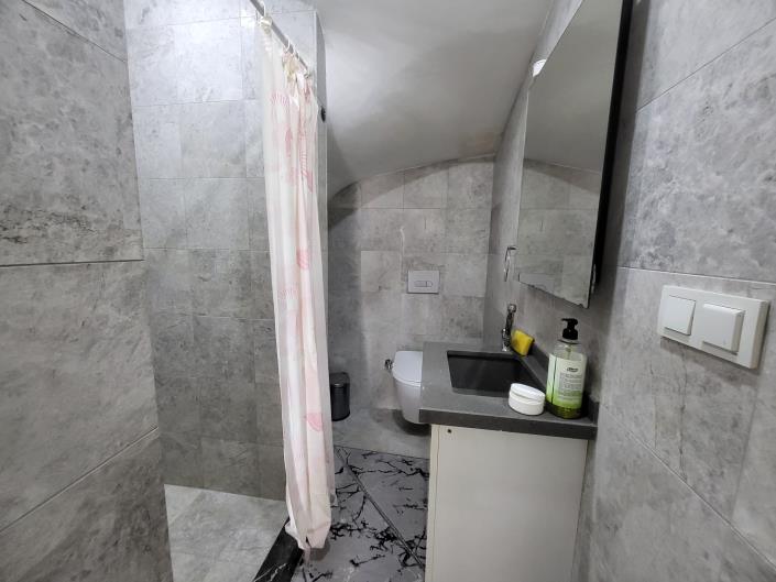 Image No.13-3 Bed Duplex for sale