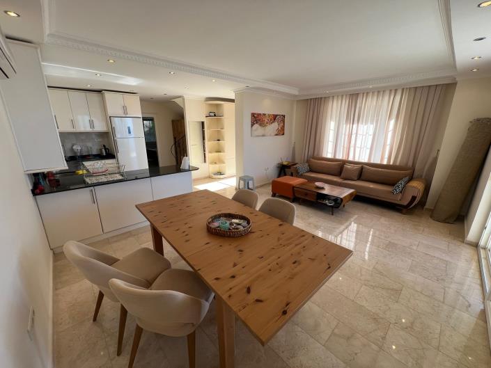 Image No.4-3 Bed Apartment for sale