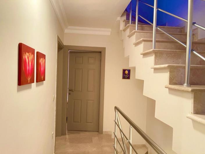 Image No.29-3 Bed Villa for sale