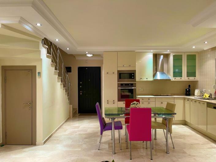 Image No.17-3 Bed Villa for sale