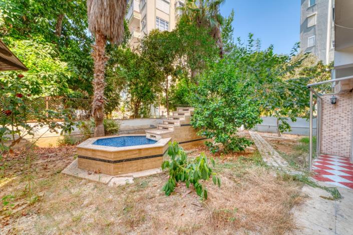 Image No.21-3 Bed Apartment for sale